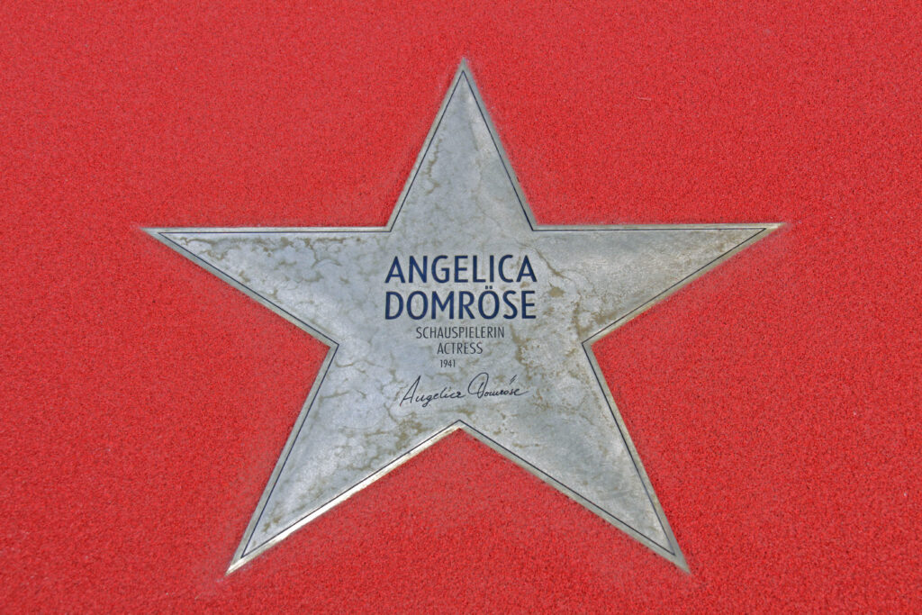 Angelica Domröse