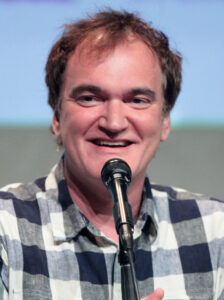 Der Regisseur Quentin Tarantino, gestikulierend während einer Pressekonferenz bei den Internationalen Filmfestspielen von Cannes.
