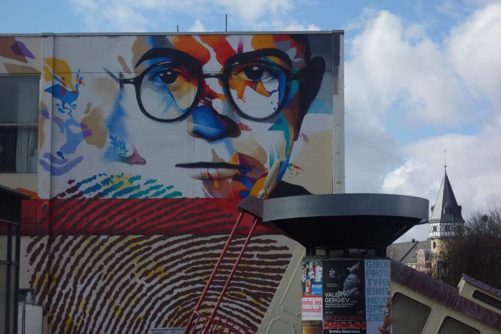 Mit Theodor W. Adorno verbundenes Motiv, aufgenommen 2019