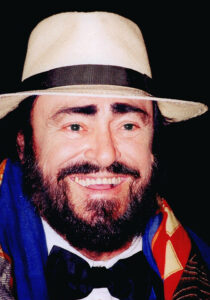 Luciano Pavarotti, Fotografie aus dem Jahr 2004