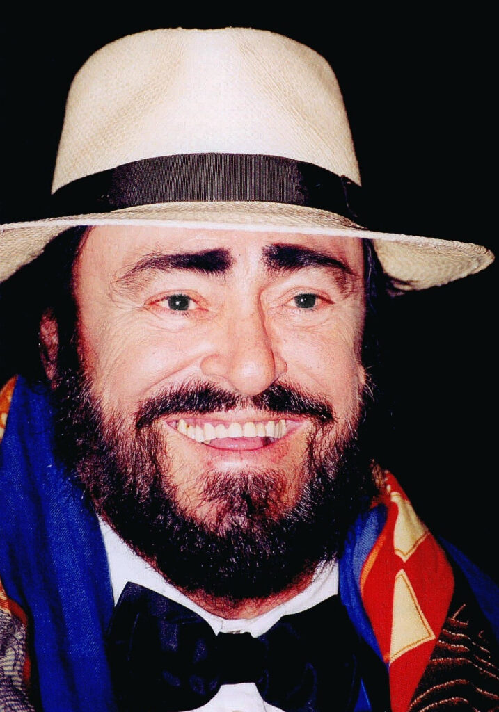 Luciano Pavarotti, Fotografie aus dem Jahr 2004