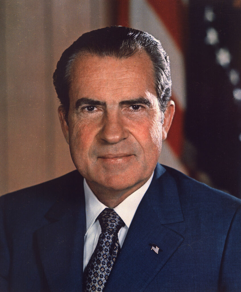 Richard Nixon hält seine berühmte Abschiedsrede im East Room des Weißen Hauses am 9. August 1974, kurz vor seinem Rücktritt.