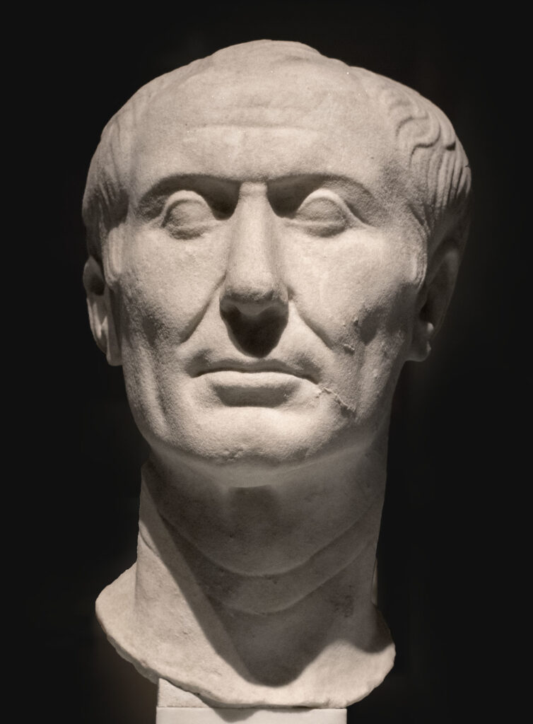Marmorbüste des Julius Caesar, bekannt als 'Tusculum-Porträt', die als einziges zu seinen Lebzeiten entstandenes Bildnis gilt.