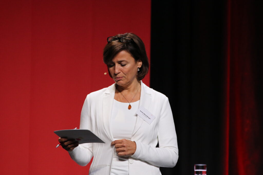 Sandra Maischberger, Aufnahme aus dem Jahr 2016