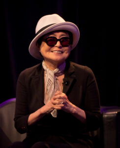 Yoko Ono, Fotografie aus dem Jahr 2011