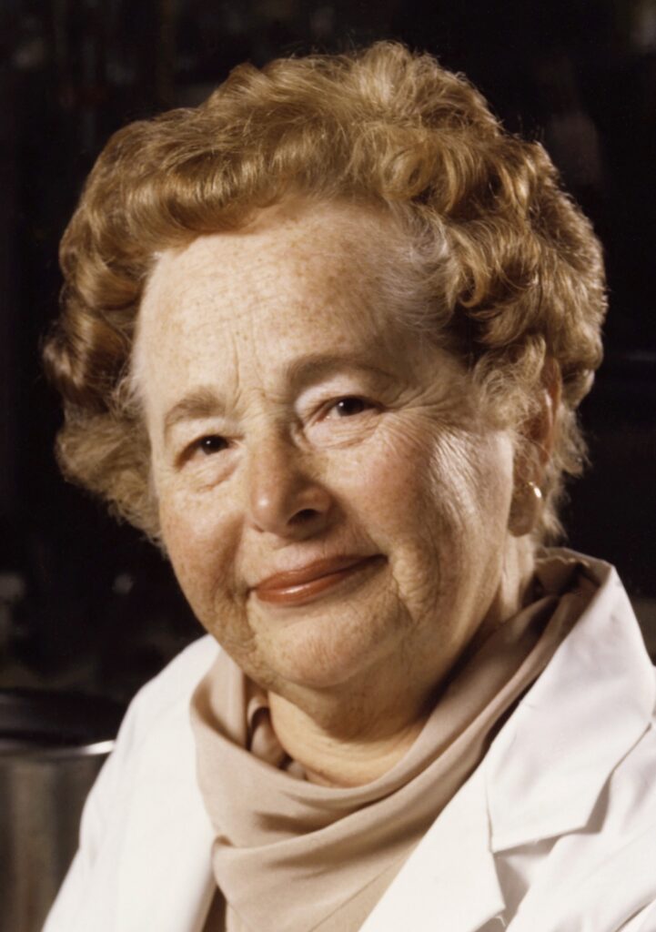 Gertrude B. Elion im Labor von Burroughs-Wellcome bei der pharmakologischen Analyse